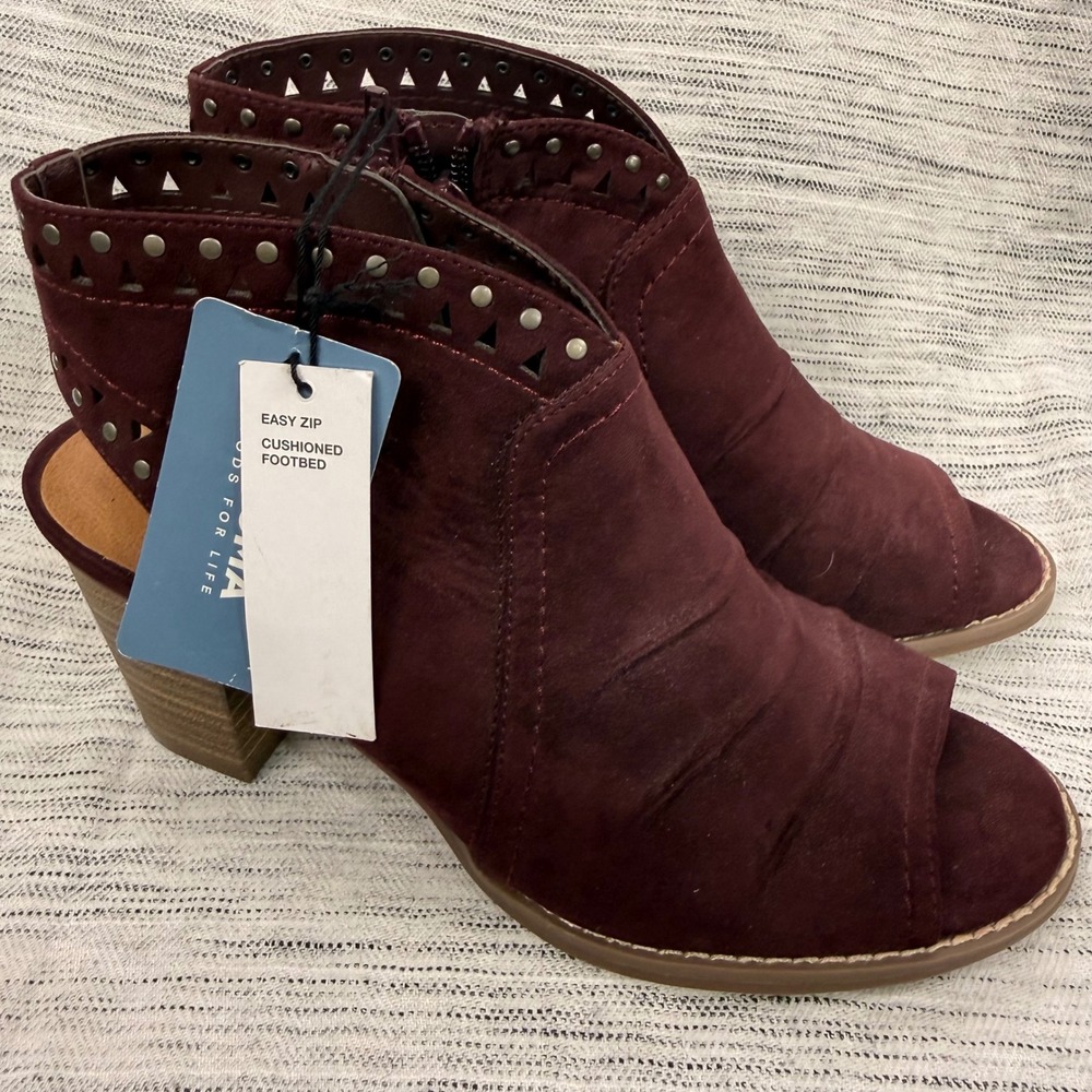 NEW Sonoma Purple Eggplant Studded Open Toe Ankle Booties 7 Faux Suede Boho